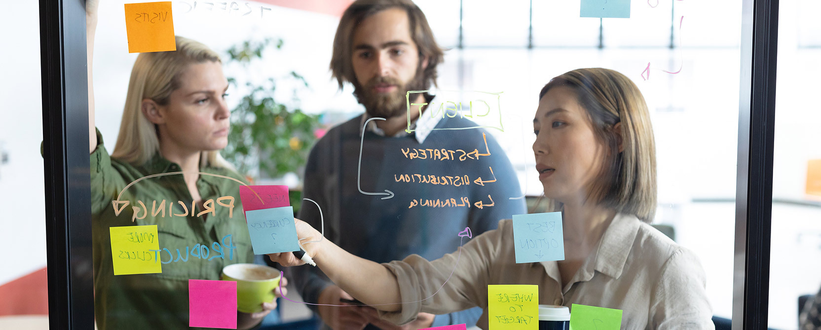 If you want to be on the right side of multifamily branding, you need to invest in the services of a professional multifamily branding agency.